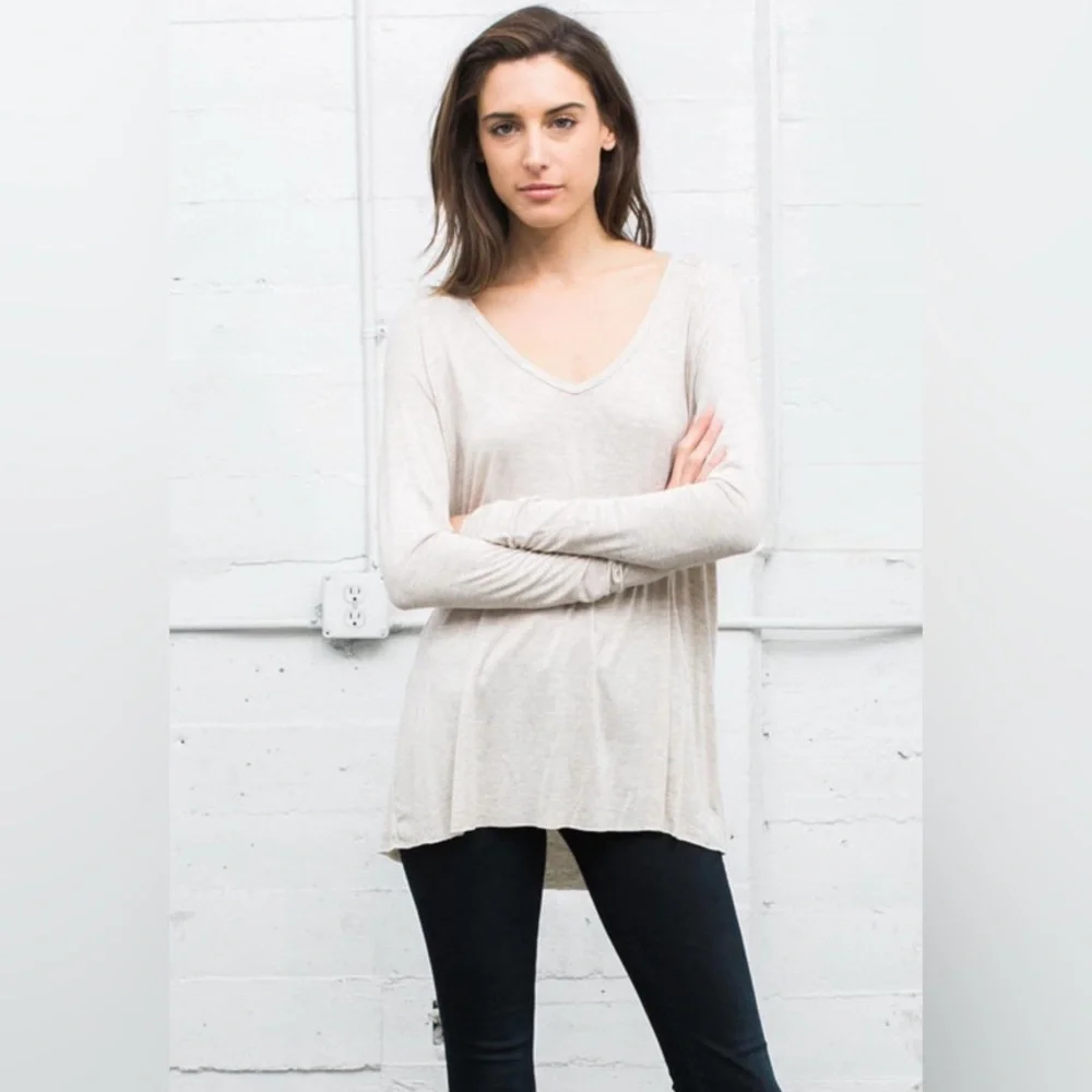 Josh Brown For Keeps VNeck One Size - Picture 1 of 4